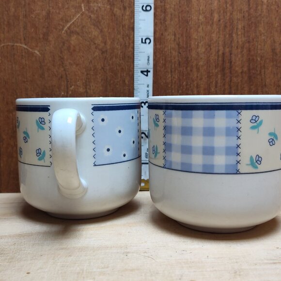 Used 18pc Gibson Designs HOME VALLEY Lilac Flowers Salad Plates, Bowls & Cups - Picture 15 of 16